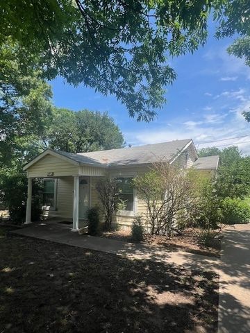 218 Wight Street, Roxton, TX 75477