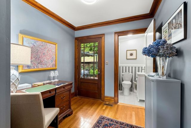 42 Old Mystic Street, Arlington, MA 02474