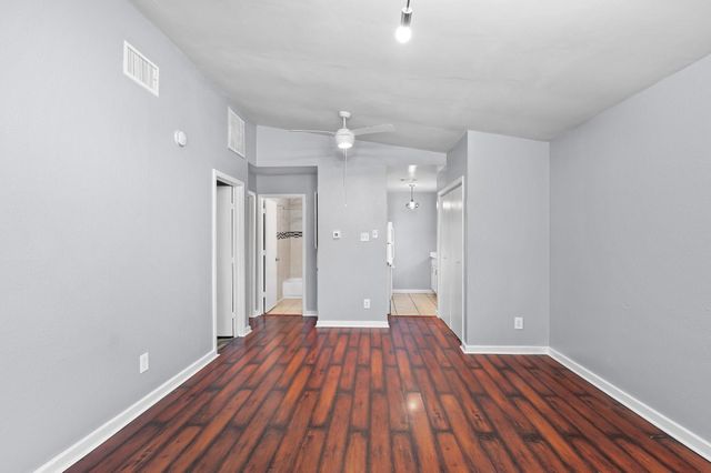 7617 Meador Ave A, Austin, TX 78752