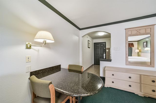 1025 Swanson Street 309, Houston, TX 77030