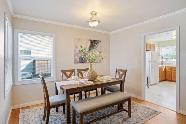 2621 12th St, Sacramento, CA 95818