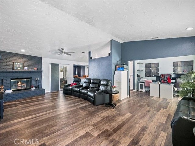 13826 Wawona, Apple Valley, CA 92307