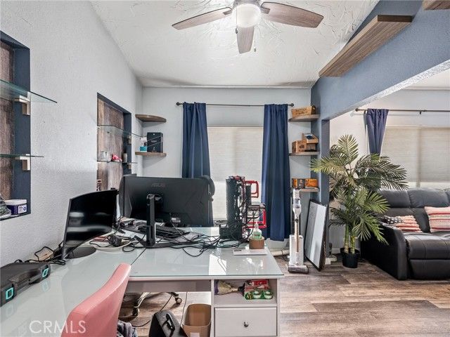 13826 Wawona, Apple Valley, CA 92307