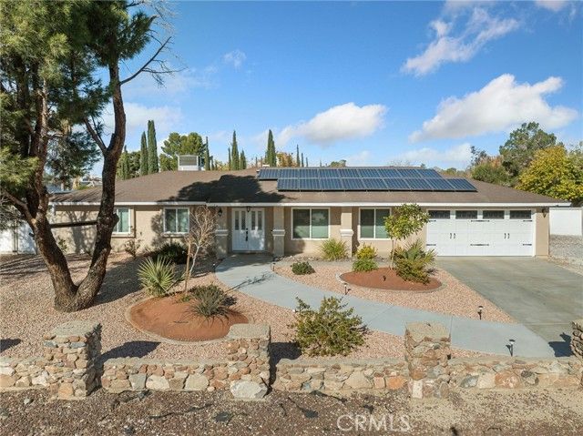 13826 Wawona, Apple Valley, CA 92307