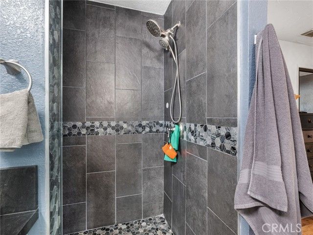 13826 Wawona, Apple Valley, CA 92307