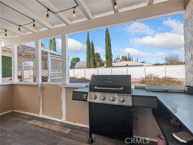 13826 Wawona, Apple Valley, CA 92307