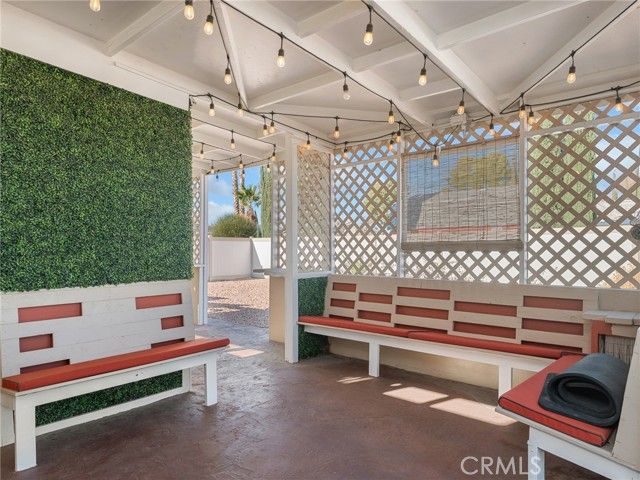 13826 Wawona, Apple Valley, CA 92307