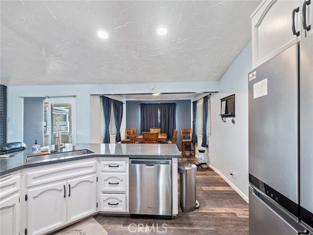 13826 Wawona, Apple Valley, CA 92307