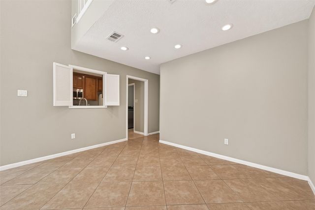 13884 Hollowgreen Drive, Houston, TX 77082