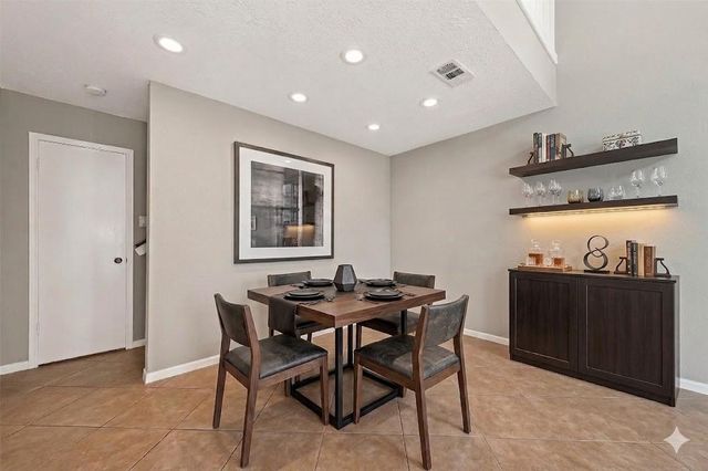 13884 Hollowgreen Drive, Houston, TX 77082