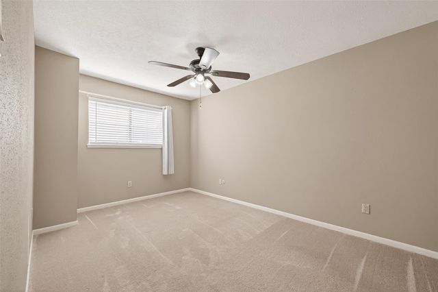 13884 Hollowgreen Drive, Houston, TX 77082