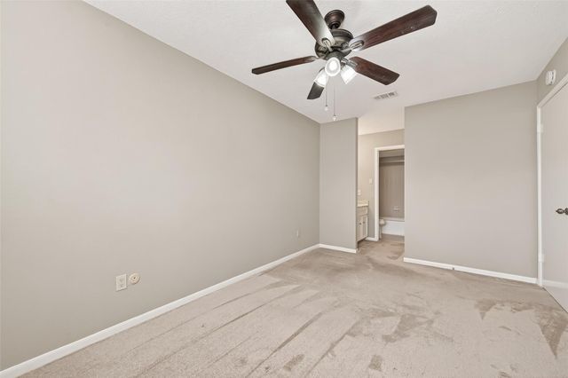 13884 Hollowgreen Drive, Houston, TX 77082