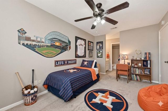 13884 Hollowgreen Drive, Houston, TX 77082