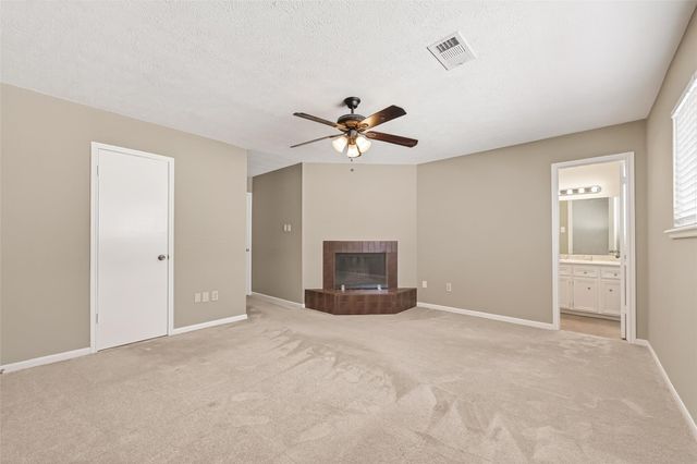 13884 Hollowgreen Drive, Houston, TX 77082