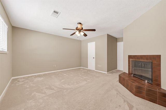 13884 Hollowgreen Drive, Houston, TX 77082