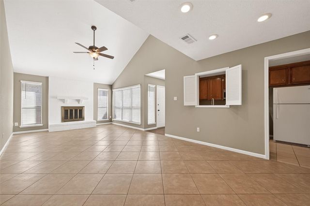 13884 Hollowgreen Drive, Houston, TX 77082