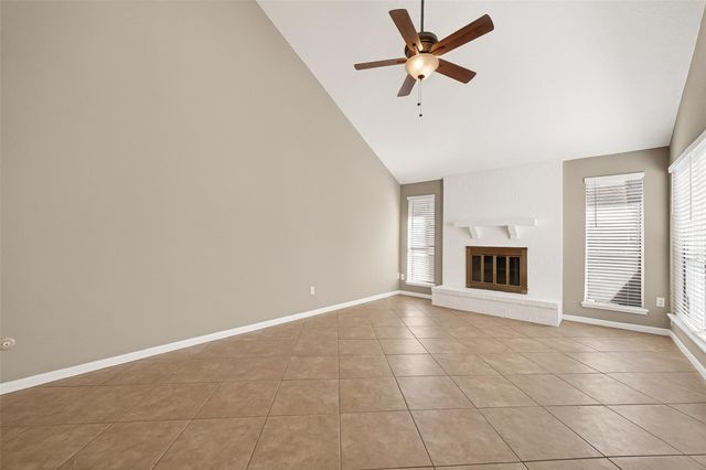 13884 Hollowgreen Drive, Houston, TX 77082