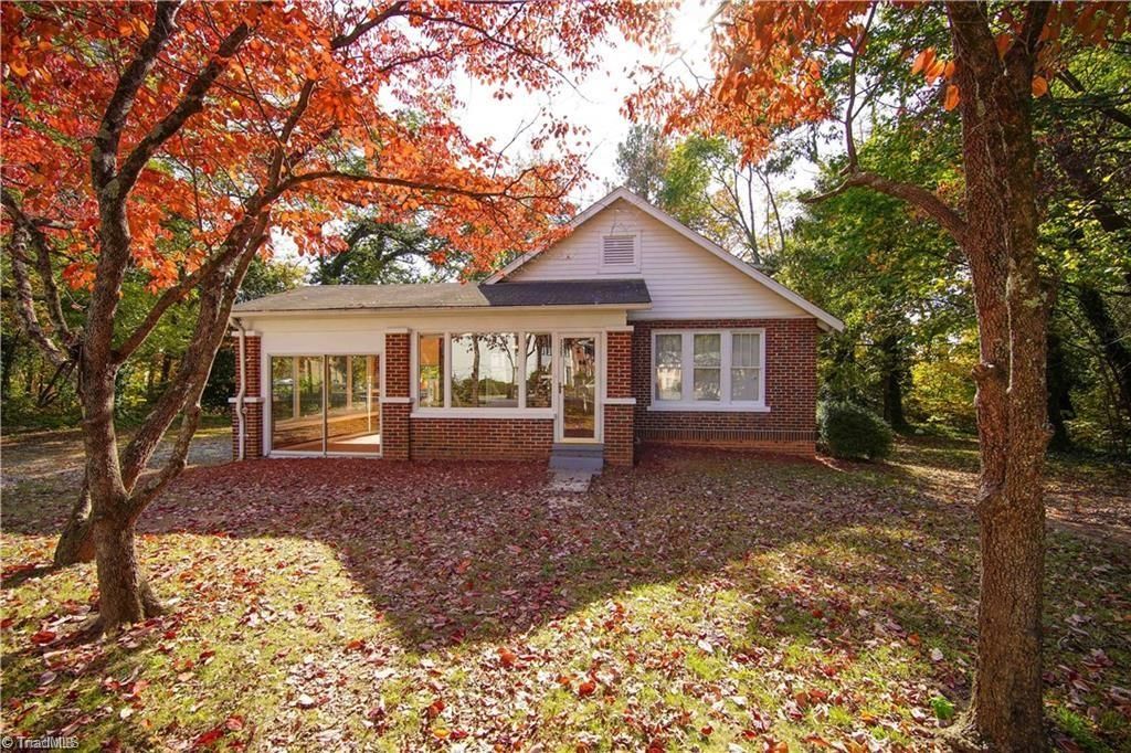 3321 Fore Place, Greensboro, NC 27406