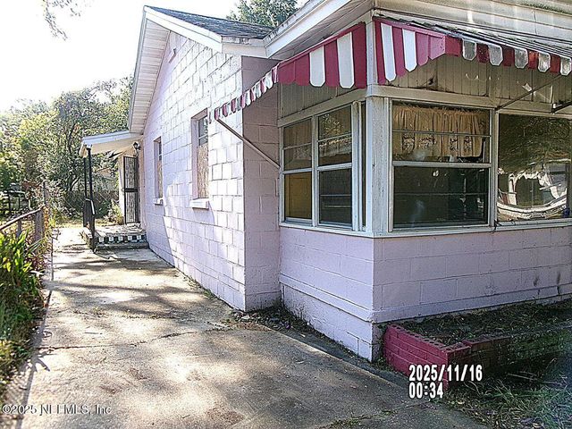 1534 W 7TH Street, Jacksonville, FL 32209