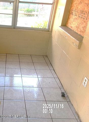 1534 W 7TH Street, Jacksonville, FL 32209