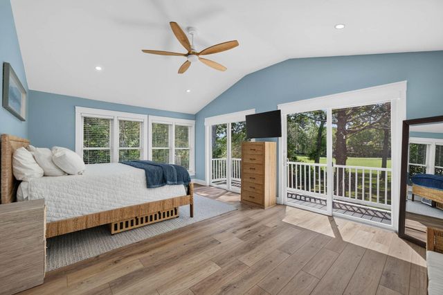 1055 Royalist Road, Mount Pleasant, SC 29464