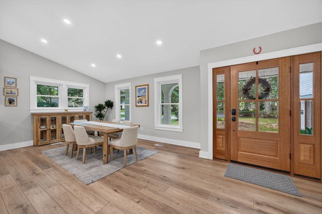 1055 Royalist Road, Mount Pleasant, SC 29464