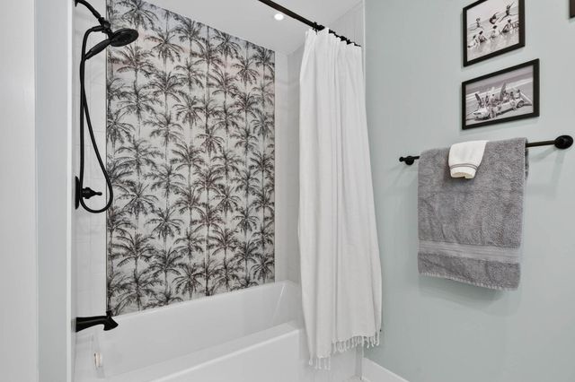 1055 Royalist Road, Mount Pleasant, SC 29464