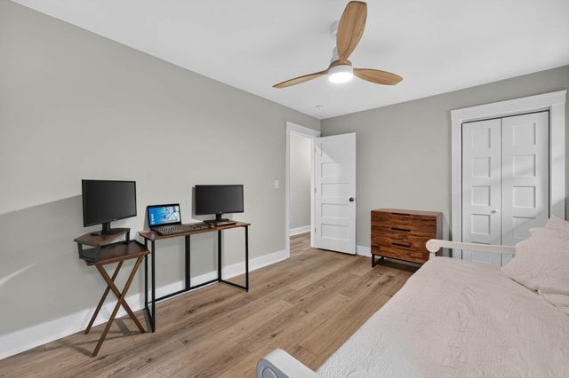 1055 Royalist Road, Mount Pleasant, SC 29464