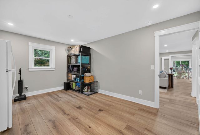 1055 Royalist Road, Mount Pleasant, SC 29464