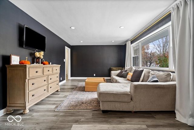 4729 Orlando Court, Indianapolis, IN 46228