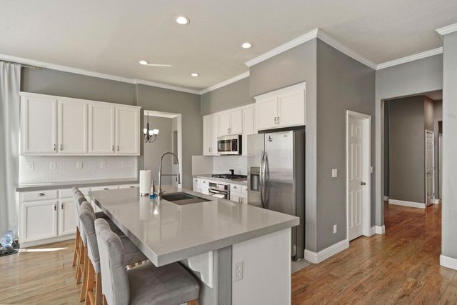 575 Ranger St, Oakdale, CA 95361