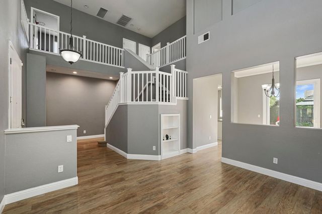 575 Ranger St, Oakdale, CA 95361