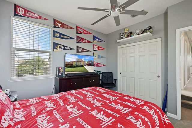 575 Ranger St, Oakdale, CA 95361