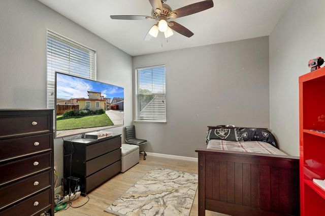 575 Ranger St, Oakdale, CA 95361