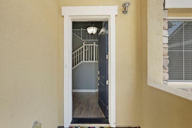 575 Ranger St, Oakdale, CA 95361