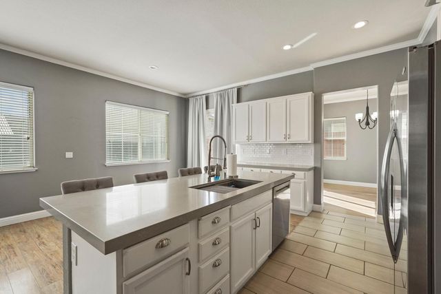575 Ranger St, Oakdale, CA 95361