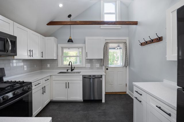 64 Saint Peter Street, Winooski, VT 05404