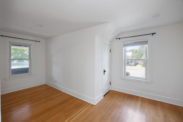 64 Saint Peter Street, Winooski, VT 05404