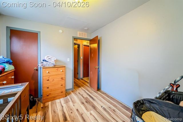 8339 Birch Street, Taylor, MI 48180