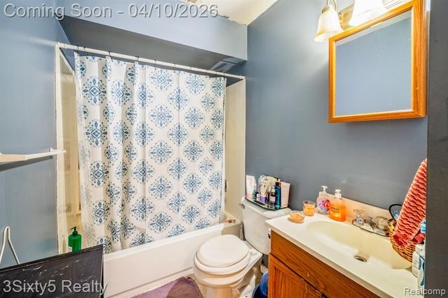 8339 Birch Street, Taylor, MI 48180