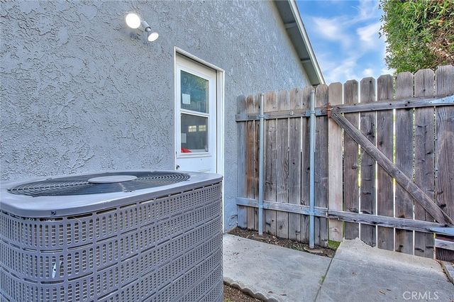 2682 Vista Laguna Terrace, Pasadena, CA 91103