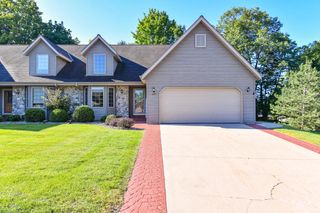 955 E Loos STREET, Hartford, WI 53027