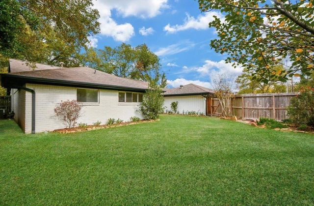 10603 Riverview Drive, Houston, TX 77042