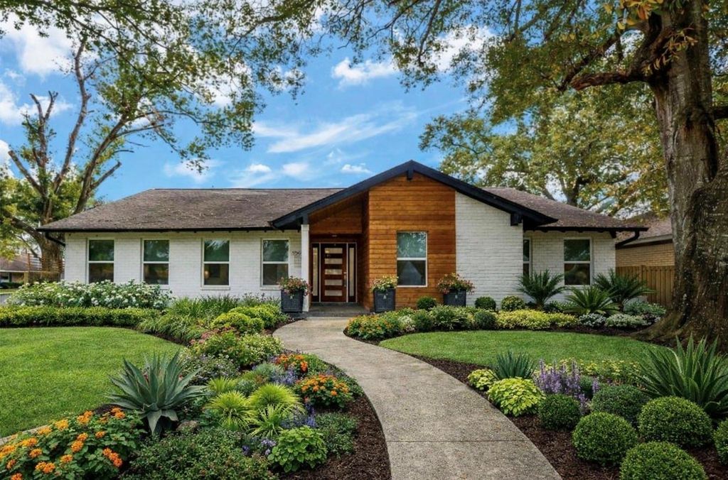 10603 Riverview Drive, Houston, TX 77042