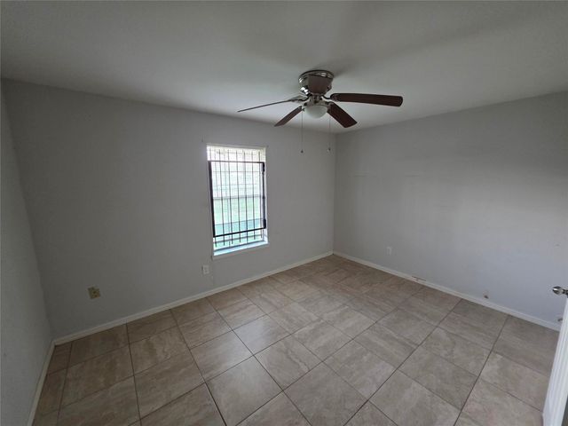 10424 Ballantine Street, Houston, TX 77075