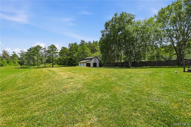 861 Bowen Road, Elma, NY 14059