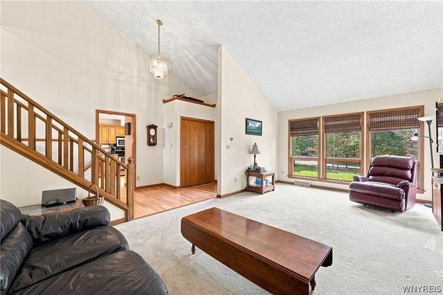 861 Bowen Road, Elma, NY 14059