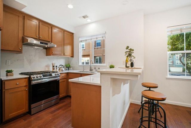 1121 Kassel Terrace, Sunnyvale, CA 94089