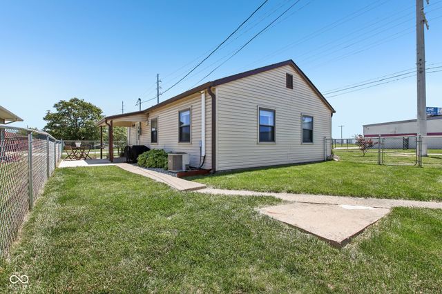 1004 W Noble Street, Lebanon, IN 46052