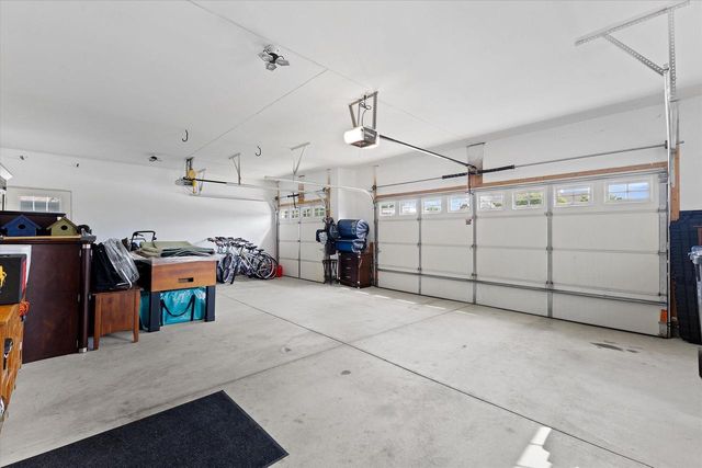 2200 Carlas WAY, Mount Pleasant, WI 53406